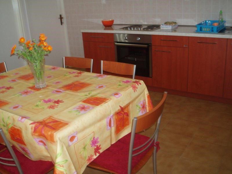 Apartment Orbanic Cres Bagian luar foto