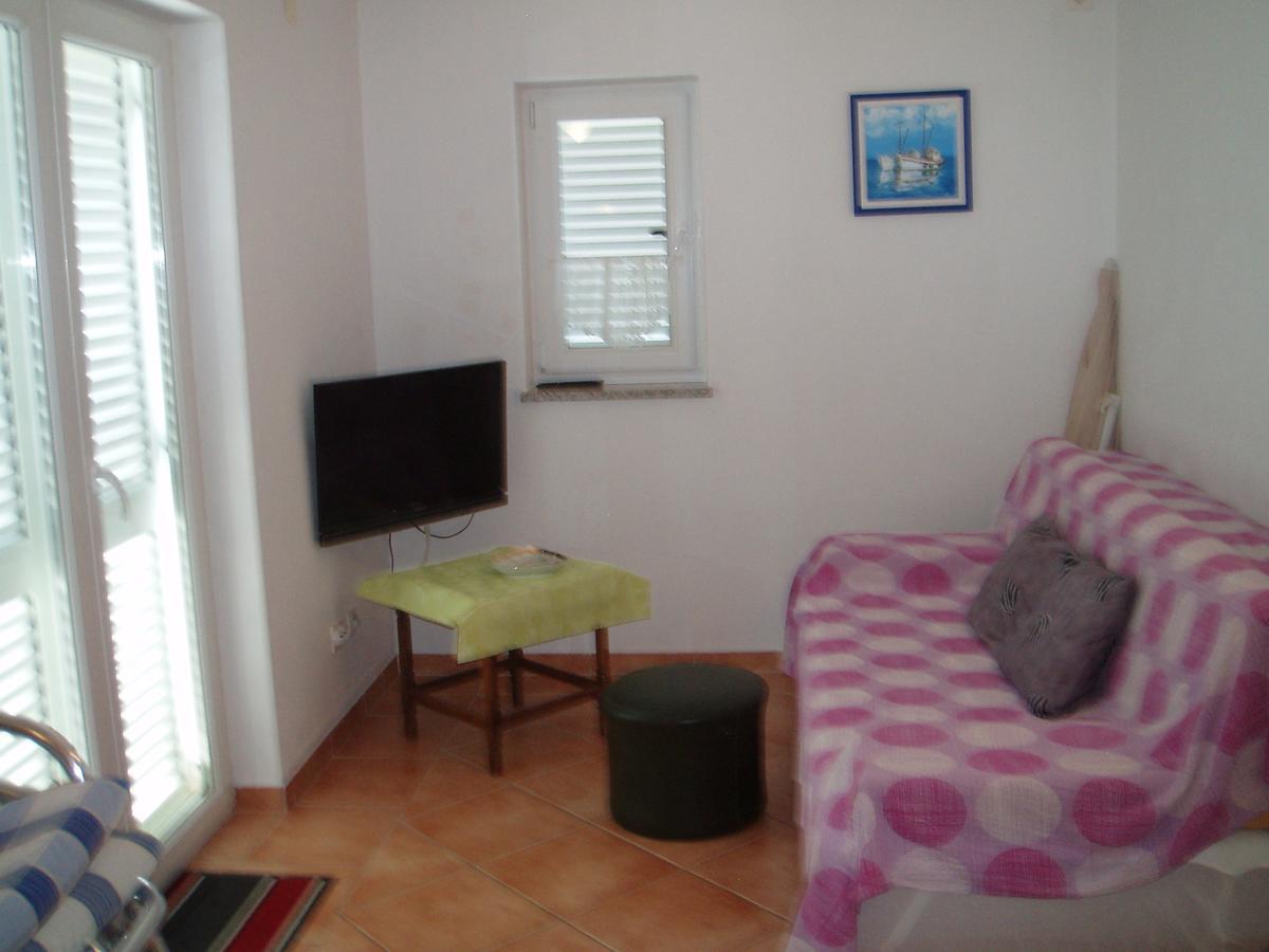 Apartment Orbanic Cres Bagian luar foto